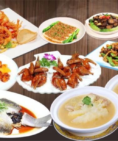 2日1晚 • 中山+佛山2天團 · 《中山順德食足8餐》【(位上)古法荷香火瞳翅(順德特色)+琉璃脆皮金豬(每席1隻)】