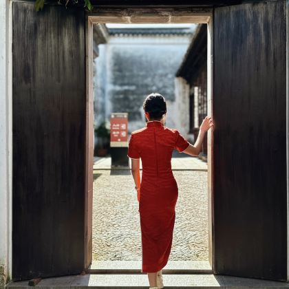 上海+苏州+乌镇+杭州4日3晚跟团游