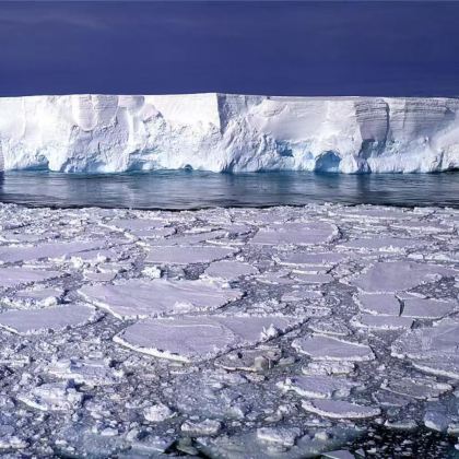 北极点+巴黎+朗伊尔城18日跟团游