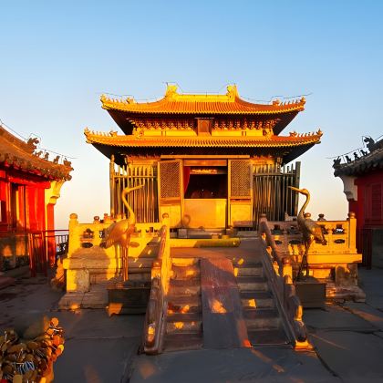 十堰+武当山风景区+丹江口大坝景区+南水北调中线工程纪念园+九龙瀑+天惊洞景区5日4晚私家团