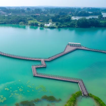 荆门+明显陵文化旅游景区+莫愁村+莫愁湖国家湿地公园+漳河风景名胜区3日2晚私家团