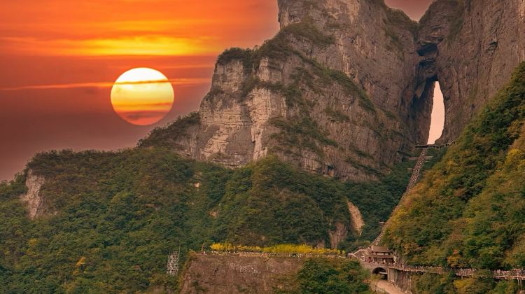 4D3N · Private Tours · Zhangjiajie National Forest Park + Tianzishan + Tianmen Mountain National Forest Park