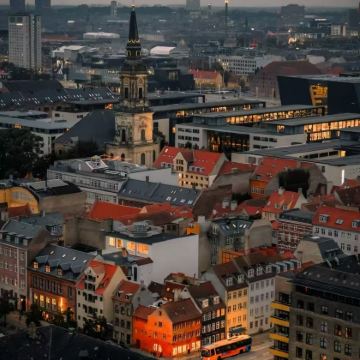 丹麦+斯瓦尔巴11日10晚私家团