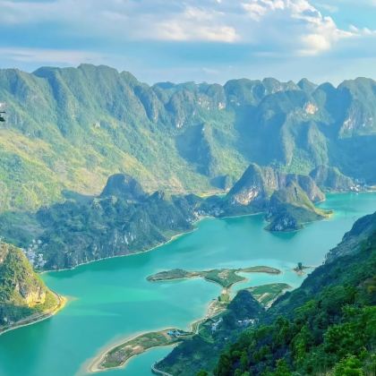 广西崇左+靖西+德天跨国瀑布景区+明仕田园+巴马6日5晚拼小团