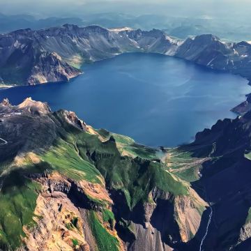 哈尔滨+长白山+镜泊湖5日4晚跟团游