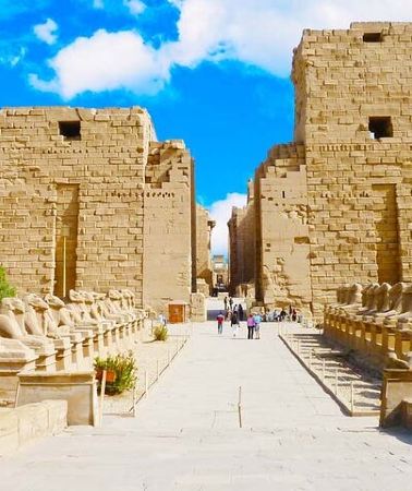 4D3N • 3 Nights Cruise from Aswan to Luxor Balloon and Abu SImbel