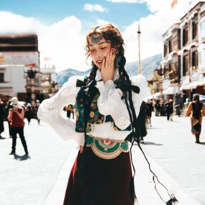 西藏林芝+珠峰大本营+纳木措6日5晚跟团游