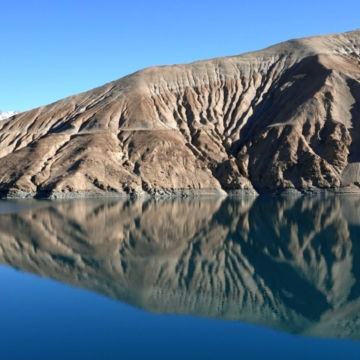 乌鲁木齐+S21沙漠公路+阿禾公路+喀纳斯+世界魔鬼城+赛里木湖+奎屯+新疆国际大巴扎9日8晚拼小团