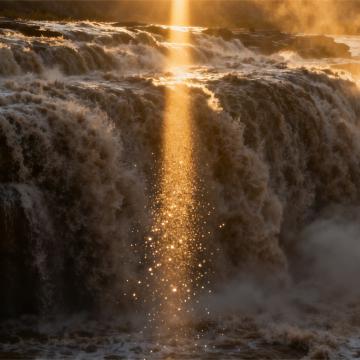 西安+壶口瀑布+兵马俑+华清宫+法门寺6日5晚跟团游