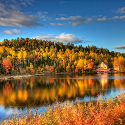 加拿大东西海岸+加拿大落基山脉+汤卜朗山地区国家公园+阿尔冈金省立公园13日跟团游