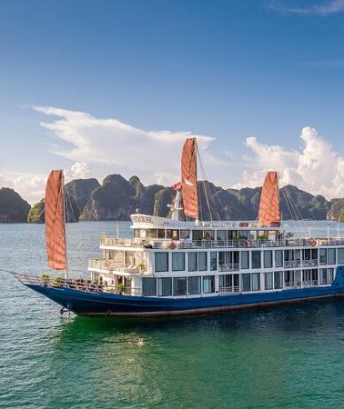 2D1N • Verdure Lotus Classic Cruise in Halong Bay & Lan Ha Bay (2D1N)
