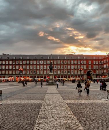5D4N • Madrid and North of Spain