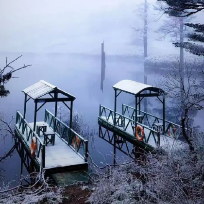 瓦屋山风景区+柳江古镇旅游风景区2日1晚跟团游