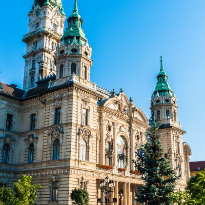 克罗地亚+匈牙利+波黑+塞尔维亚7日6晚跟团游