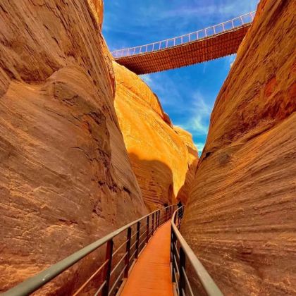 延安+壶口瀑布+陕西波浪谷景区+南泥湾风景区4日3晚私家团