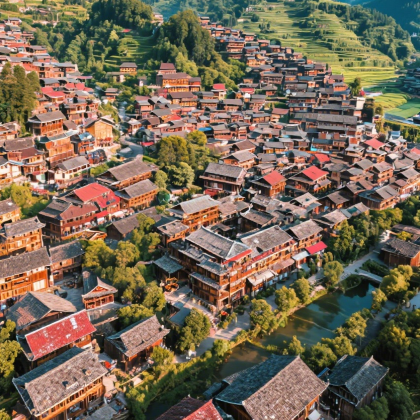 贵州黄果树景区+兴义+荔波+梵净山+西江千户苗寨11日10晚私家团