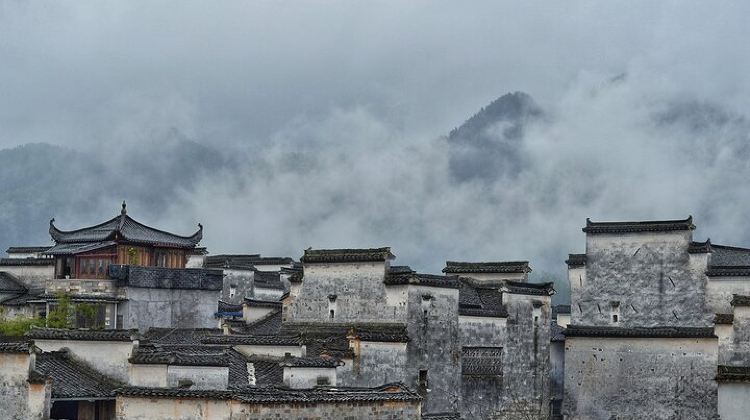 4D3N · Private Tours · Private Huangshan 4-Day Tour to Visit Yellow Mountain and Hongcun Village