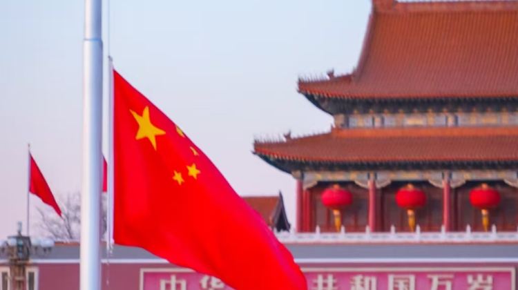 6D5N · Private Tours · Hutong rickshaw+Imperial Palace Banquet with Hanfu Experience·Universal Beijing Resort+Forbidden City+ Mu Great Wall