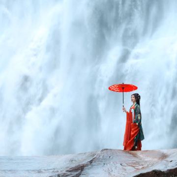 赤水丹霞旅游区·大瀑布+四洞沟景区+赤水竹海公园+赤水丹霞旅游区·佛光岩3日2晚拼小团