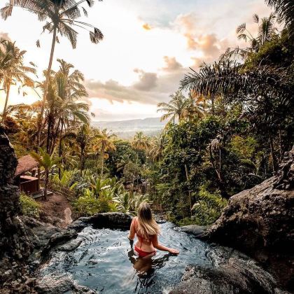 巴厘岛+布罗莫火山+伊真火山+佩妮达岛+科莫多9日8晚私家团