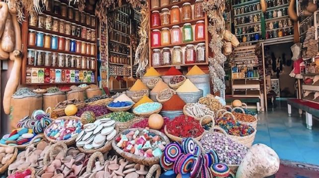 摩洛哥8日7晚跟团游·卡萨布兰卡起止+INS网红同款线路+骆驼骑行+营地篝火晚会+入住摩洛哥风情特色民宿Riad+1晚沙漠帐篷营地+天天发团+纯玩0购物+可升级中文陪同服务