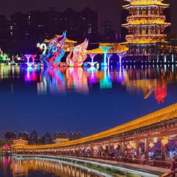 西安+陕西黄河壶口瀑布+延安6日5晚跟团游