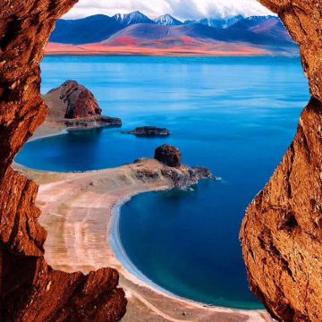 西藏拉萨+珠峰大本营+色林措+羊卓雍错+卡若拉冰川+日喀则日喀则博物馆5日4晚拼小团