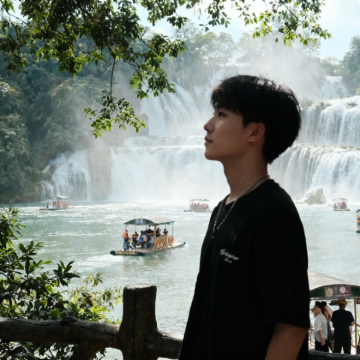 南宁+德天瀑布+通灵大峡谷+三门海+浩坤湖5日4晚拼小团