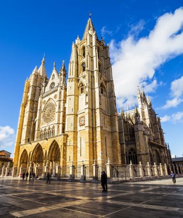 9D8N • All of Portugal and Galicia