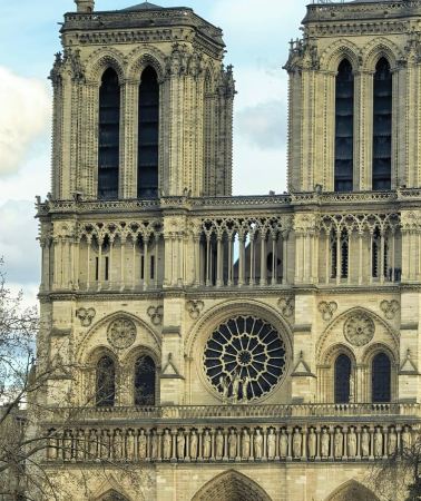 7D6N • Paris: 7-Day 5-Country Coach Tour With Hotels & Breakfast