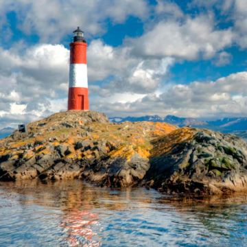 古巴+墨西哥+哥斯达黎加+巴西+阿根廷+乌拉圭+智利+秘鲁+哥伦比亚+巴拿马36日跟团游