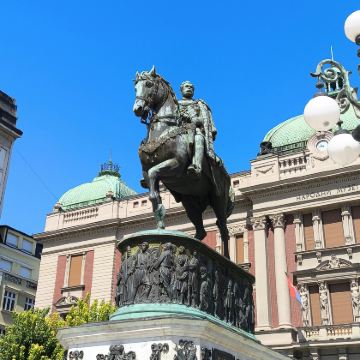 塞尔维亚4日3晚拼小团