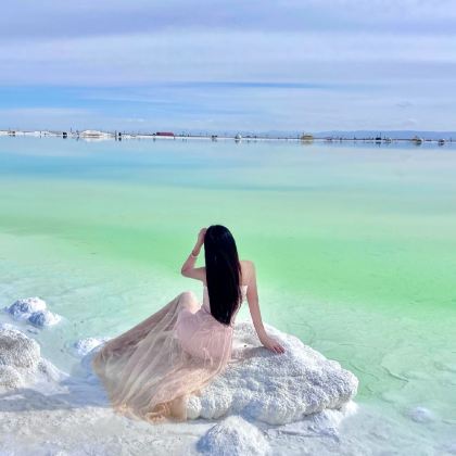 察尔汗盐湖+茶卡盐湖+敦煌莫高窟+张掖+青海湖景区6日5晚拼小团