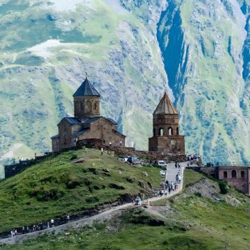 阿塞拜疆+格鲁吉亚+亚美尼亚10日9晚私家团