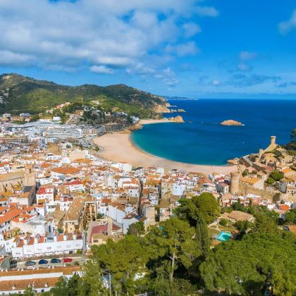 加泰罗尼亚4日3晚拼小团