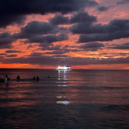 菲律宾马尼拉市+长滩岛+宿务+薄荷岛13日12晚拼小团