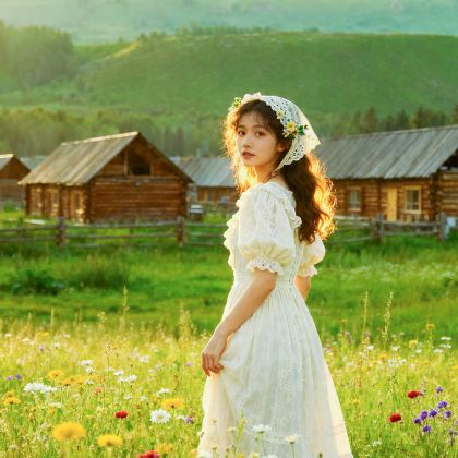 新疆北疆+伊犁+喀纳斯景区+那拉提旅游风景区+禾木风景区+赛里木湖+乌鲁木齐8日7晚私家团