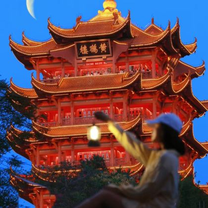 武汉+宜昌+武当山风景区+神农架+恩施市10日9晚跟团游