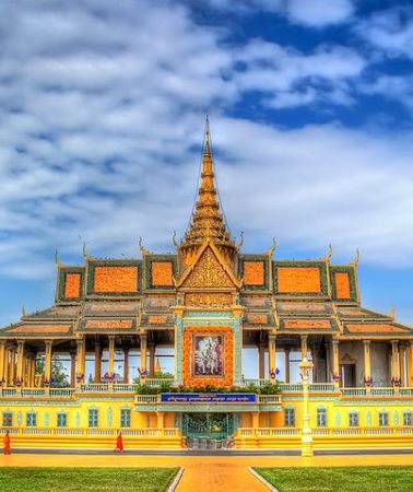 5D4N • 5-Day Cambodia: Phnom Penh, Siem Reap & Floating Village