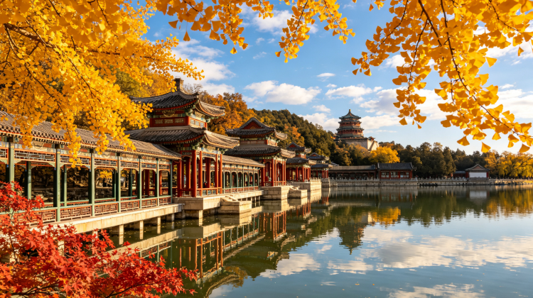 2-Day Book 7 Days Early, Lock in Holiday Inn Express Autumn-themed Beijing plan:The Palace Museum + Temple of Heaven: Hutong Rickshaw Tour