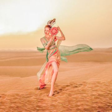 青海湖景区+察尔汗盐湖+可可西里+敦煌+张掖10日9晚拼小团