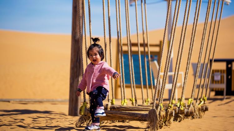 5D4N · Group Tours · Hohhot + Huitengxile Grassland + Whistling Dune Bay + Ulanhada Park Consultation offers discounts