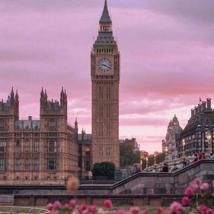 英国伦敦+爱丁堡+查茨沃斯庄园7日6晚私家团