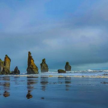 奥克兰+新普利茅斯+怀托摩洞穴+罗托鲁瓦6日5晚私家团