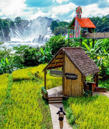 5D4N • Beihai & Chongzuo Combined tour: tips included, transnational waterfall, popular blue cave coffee, Mingshi pastoral bamboo rafting, Weizhou Island circuit tour