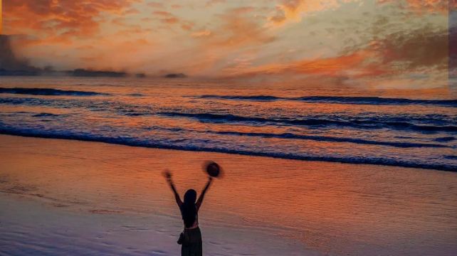 馬來西亞沙巴4日3晚·1v1專車接送機+中文管家+親子游/蜜月遊/閨蜜遊 + 亞庇city walk+丹絨亞路醉美日落+粉色沙巴大學+加雅街 + 日遊隨心配+日落槳板/環灘島/美人魚島/神山/沙比島+馬奴幹島跳島遊