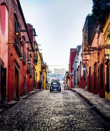 11D10N • In-depth exploration of Mexican culture: Mexico City, Playa Las Coloradas, Guanajuato, and Chichen Itza