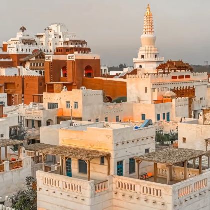 新疆乌鲁木齐+南疆+喀什市+库车10日9晚跟团游