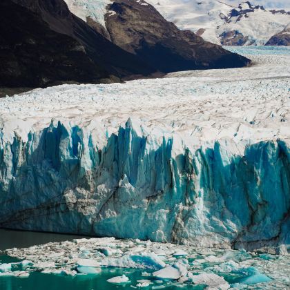 阿根廷埃尔卡拉法特+佩里托莫雷诺冰川4日3晚跟团游