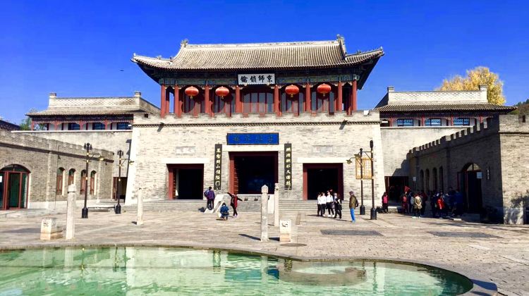 5D4N · Private Tours · Northern Water Town hidden in Beijing  Luxury Tour: The Palace Museum, Gubei Water Town & Simatai Great Wall